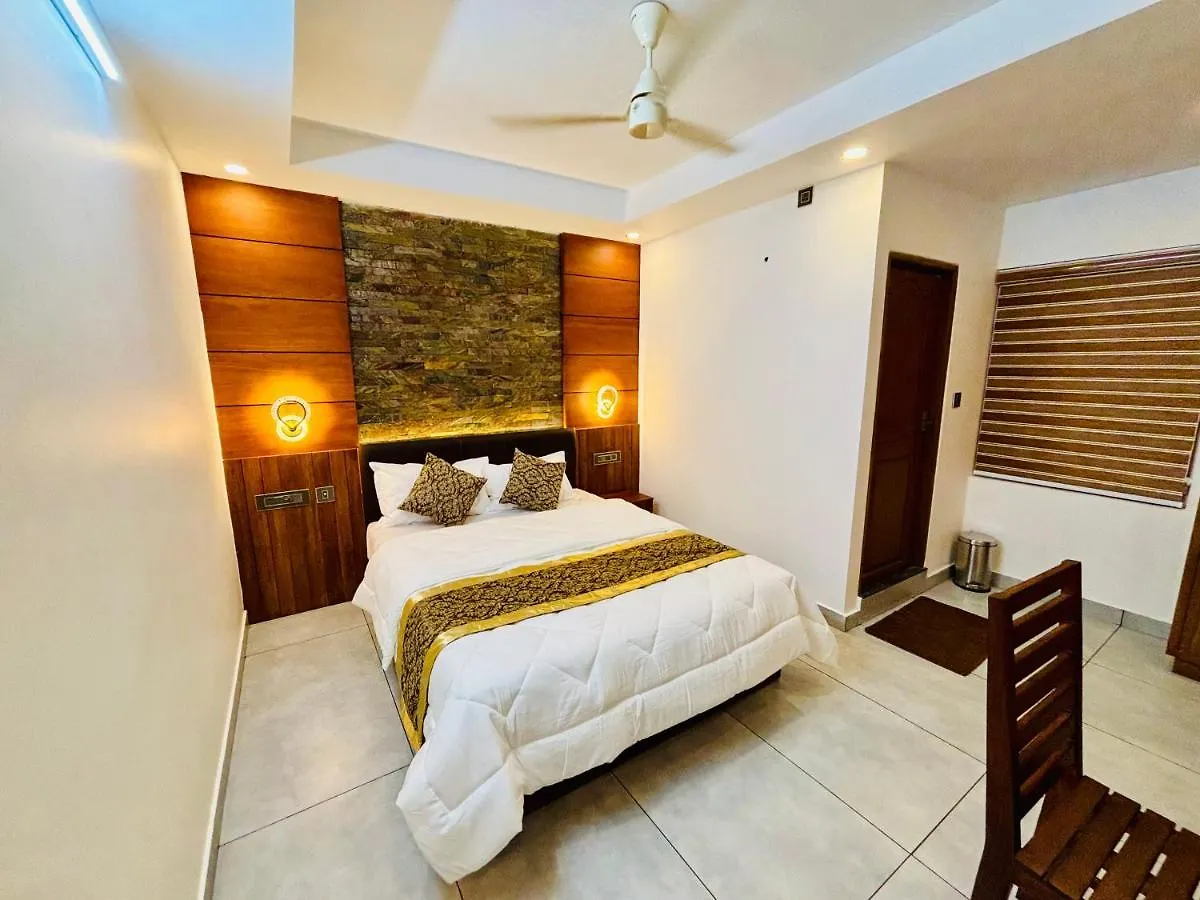 Silverstone Inn Nedumbassery Hotel