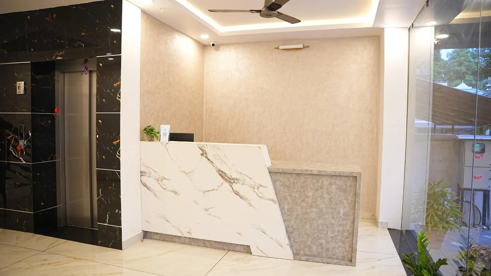 Silverstone Inn Nedumbassery 3*,