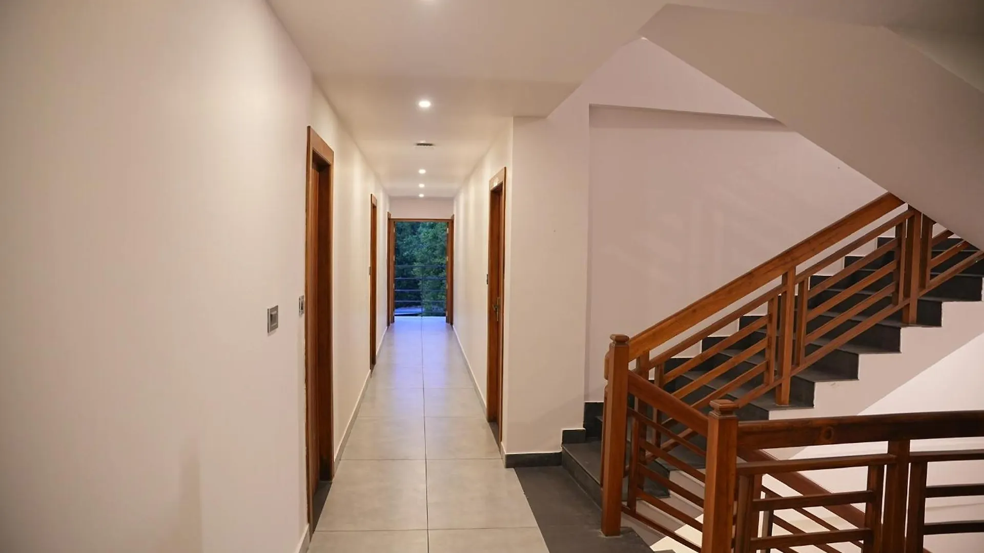 Silverstone Inn Nedumbassery Hotel