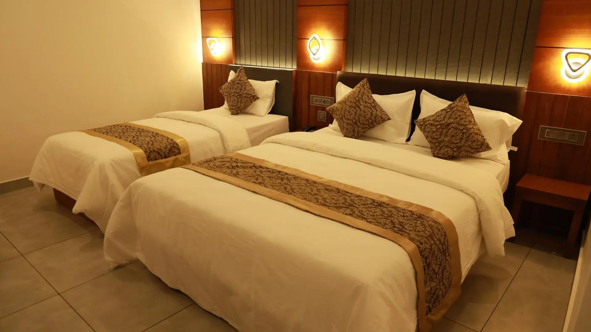 Silverstone Inn Nedumbassery Hotel