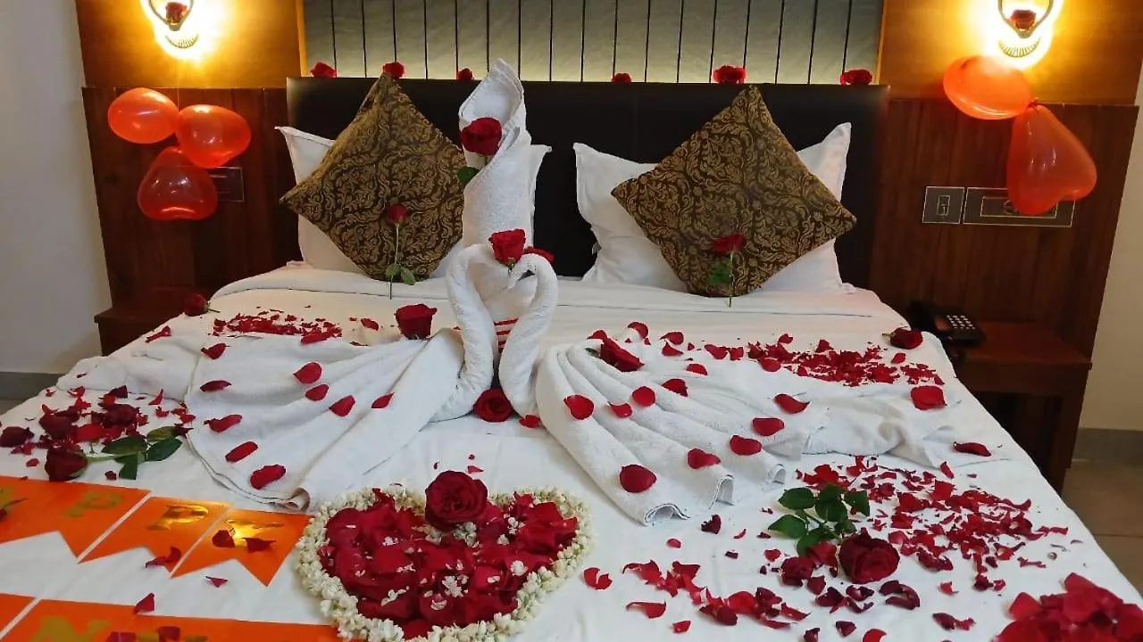 Silverstone Inn Nedumbassery 3*,